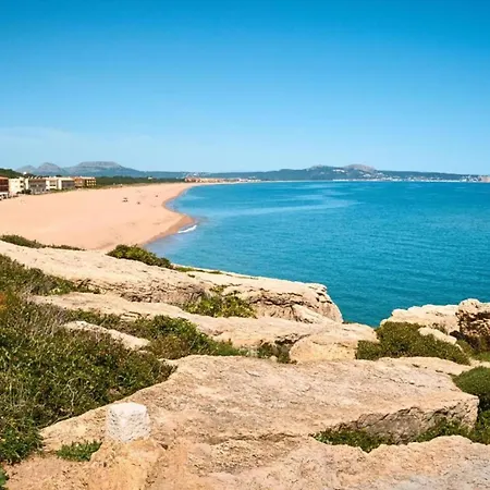 In Near Platja De *